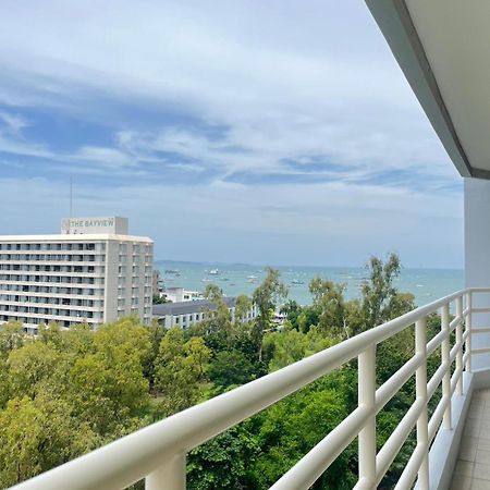 Joy Shop At View Talay 6 Apartment Pattaya Bagian luar foto
