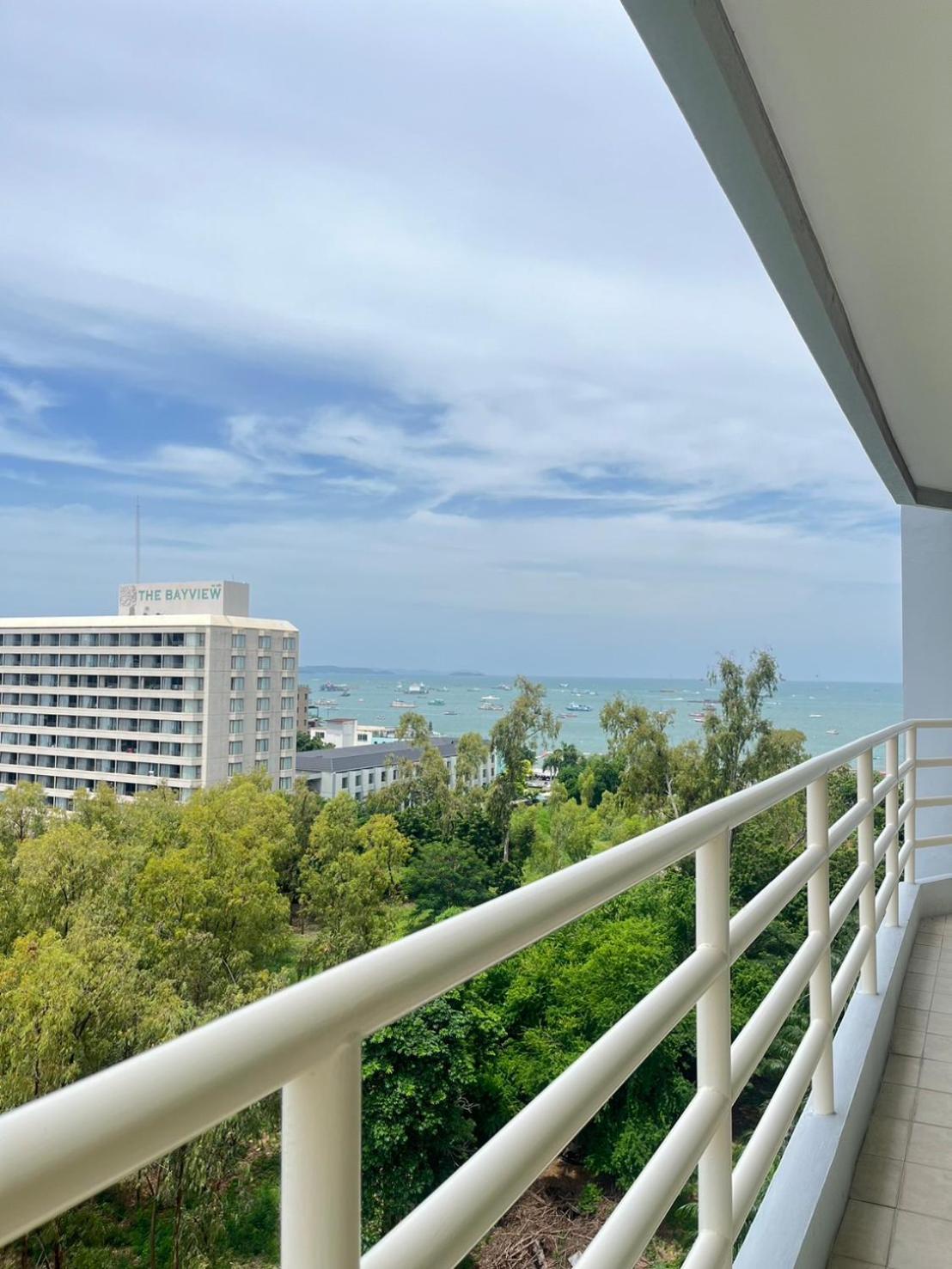 Joy Shop At View Talay 6 Apartment Pattaya Bagian luar foto