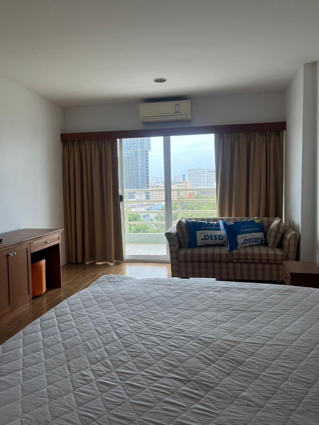 Joy Shop At View Talay 6 Apartment Pattaya Bagian luar foto