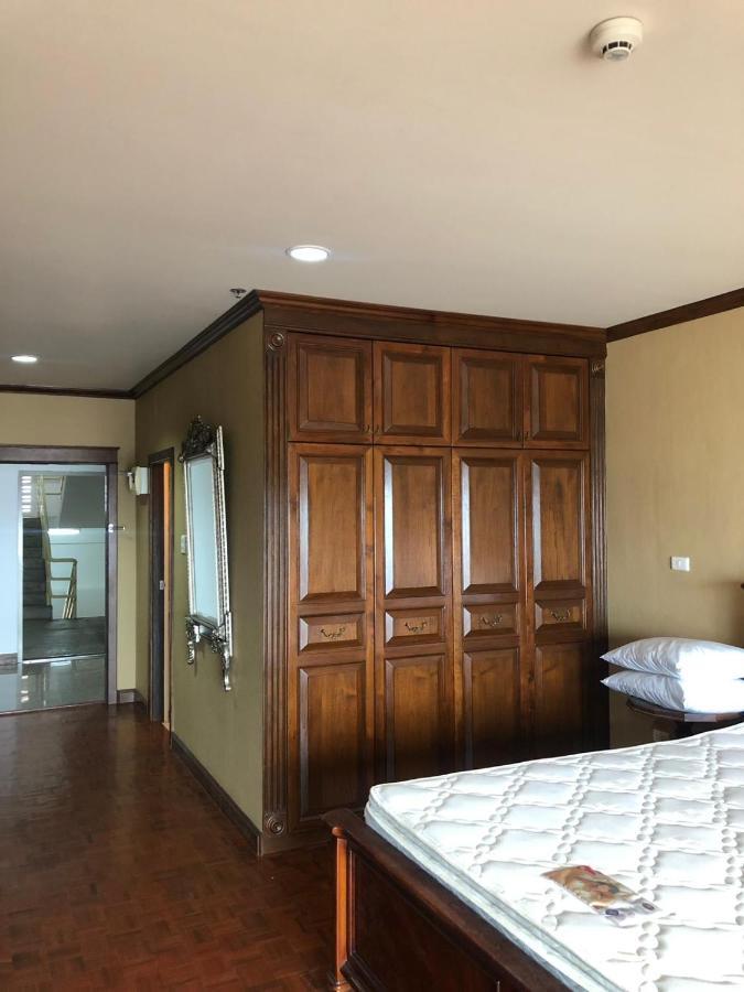 Joy Shop At View Talay 6 Apartment Pattaya Bagian luar foto